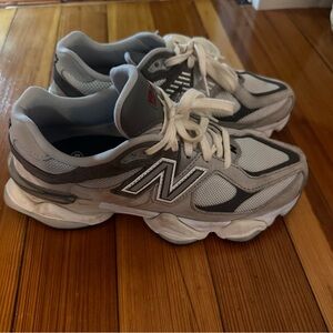 New Balance
9060 Unisex Sneakers